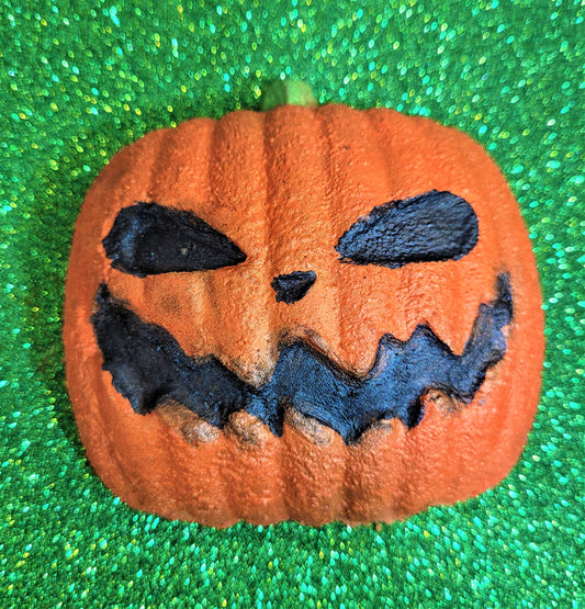 Spooky jack-o-lantern Bath bomb-halloween-pumpkin-gift ideas- party favors